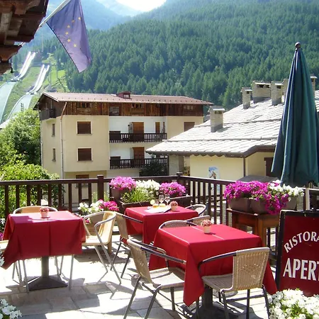 Hotel Passet Pragelato
